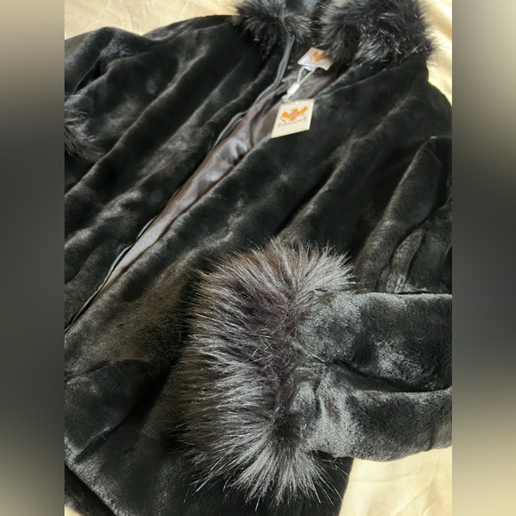 NWT Ameri Mode Faux Fur Jacket Dreamcatcher Large New Old Stock - Picture 4 of 7